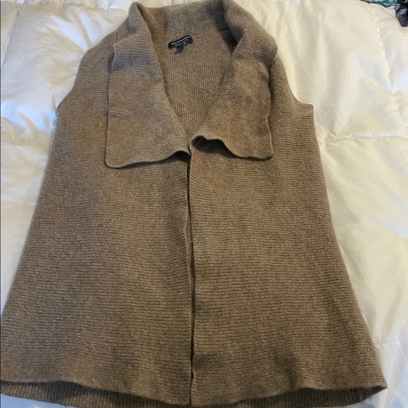 Saks Fifth Avenue | 100% Cashmere |Knit |Open Front |Collared |Vest |Tan |Size S - Picture 13 of 14